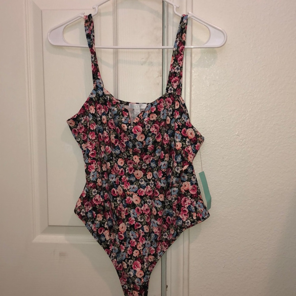 floral body suit - Picture 1 of 1